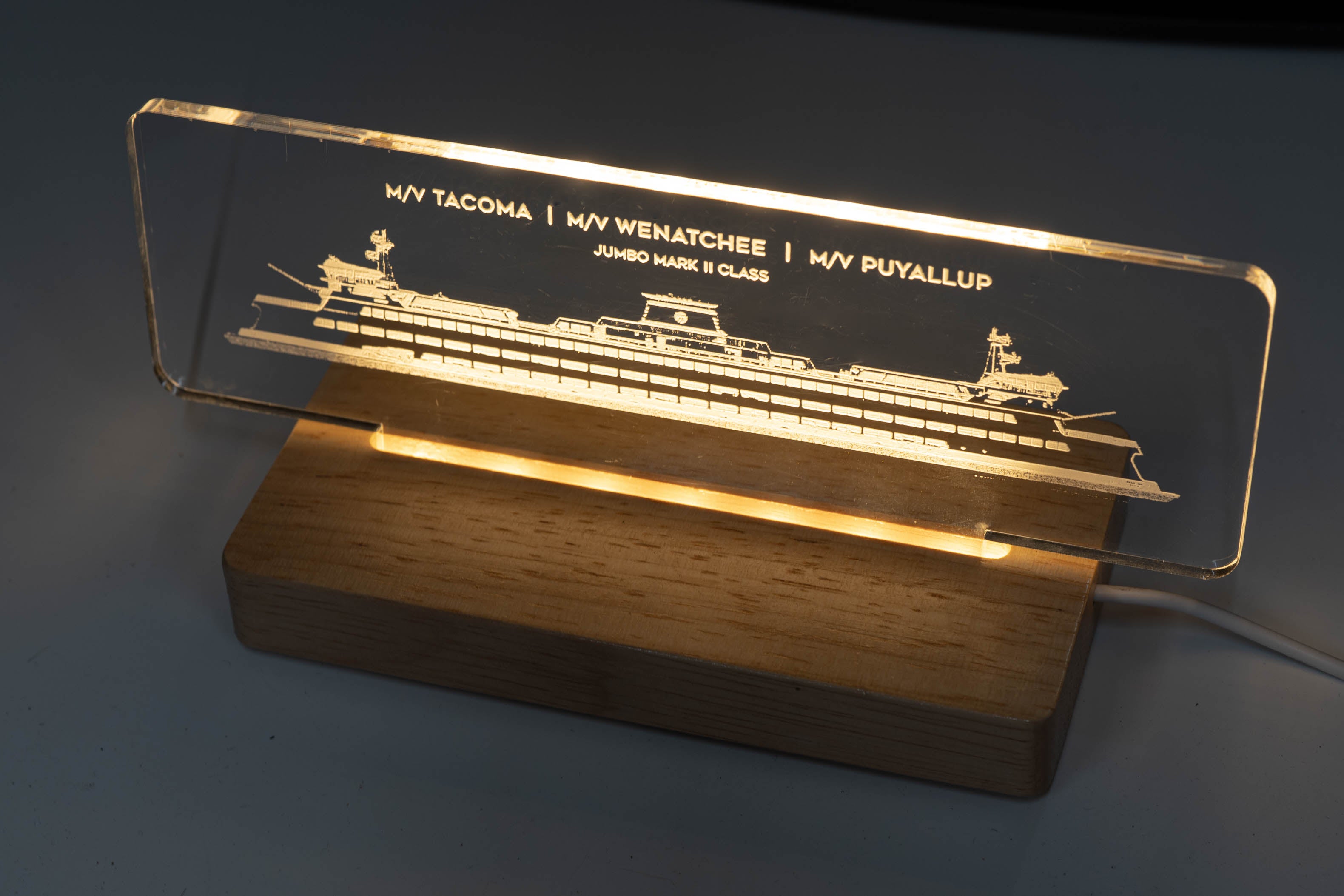 Washington State Ferry Light - Jumbo MK2 Class – Alpha Channel Design