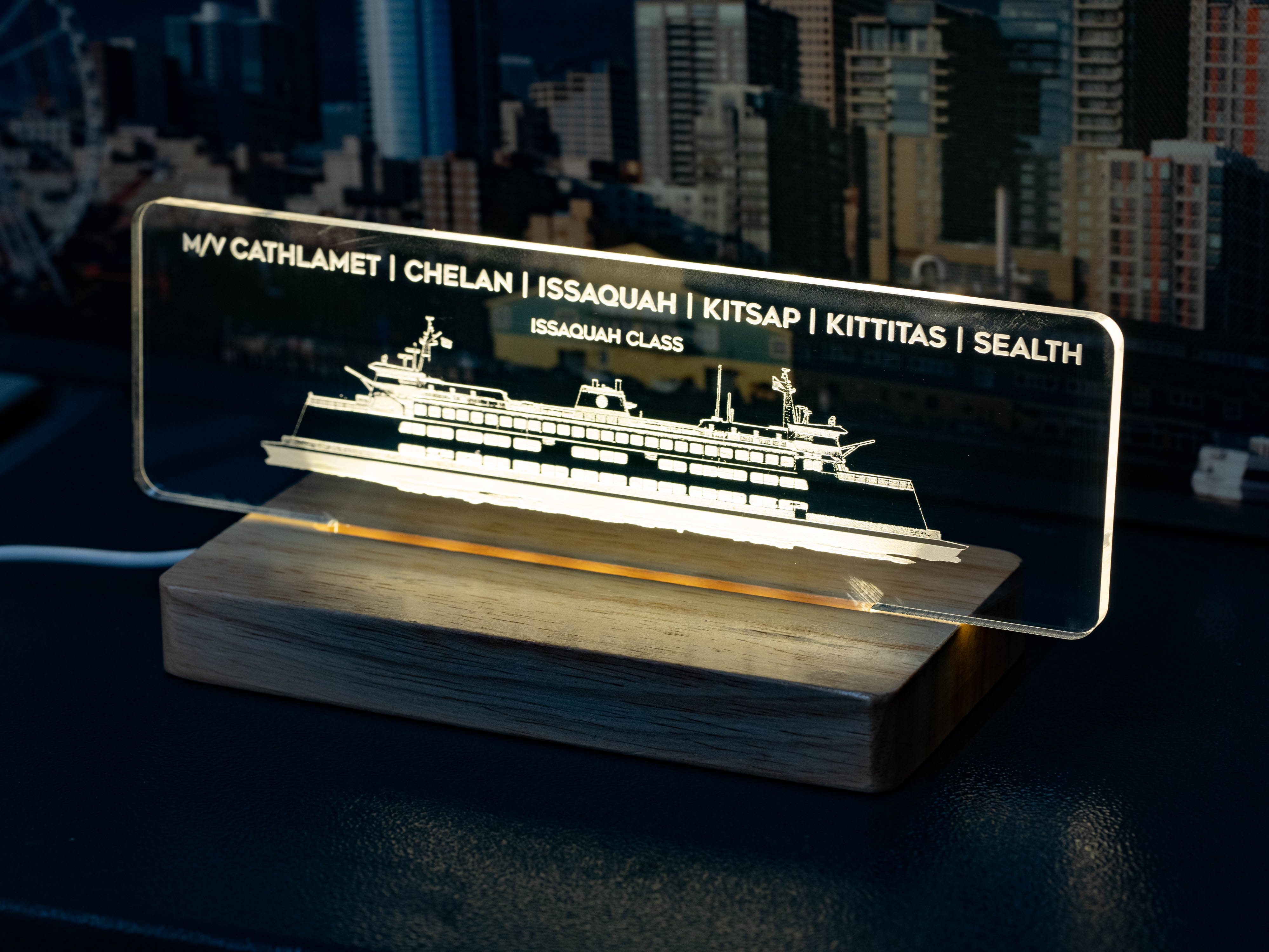 Washington State Ferry Light - Issaquah Class – Alpha Channel Design